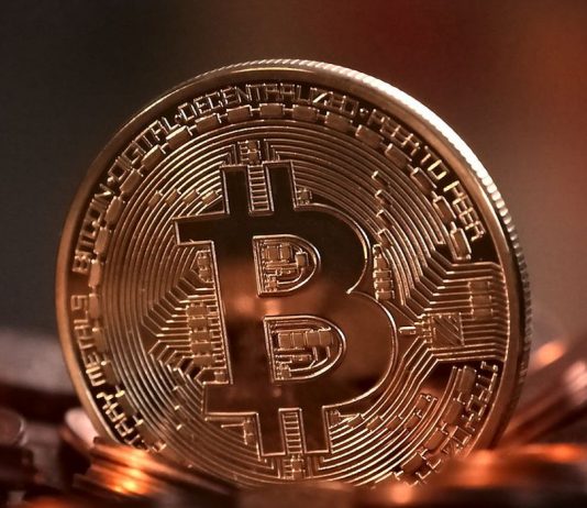 Cotação do Bitcoin passa de 40 mil dólares pela primeira vez