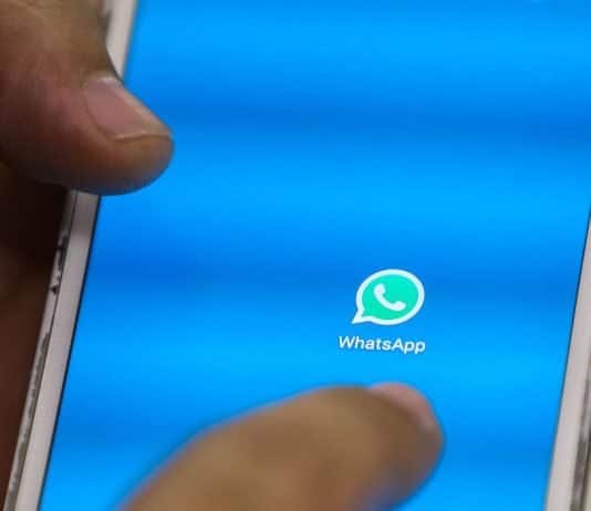 Facebook e WhatsApp atingiu marcas recordes de chamadas na virada do ano